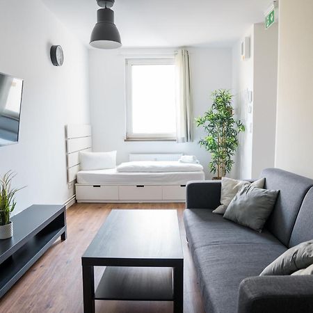 Fantastic 2 Bedroom Apartment ベルリン エクステリア 写真