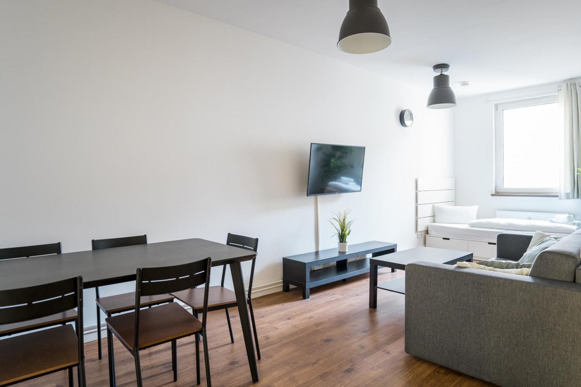 Fantastic 2 Bedroom Apartment ベルリン エクステリア 写真